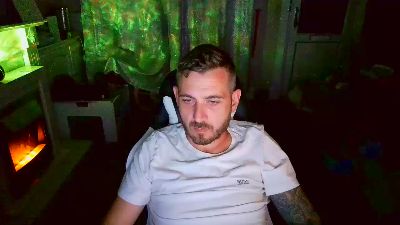 Adz6969 live cam on Cam4