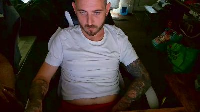 Adz6969 live cam on Cam4