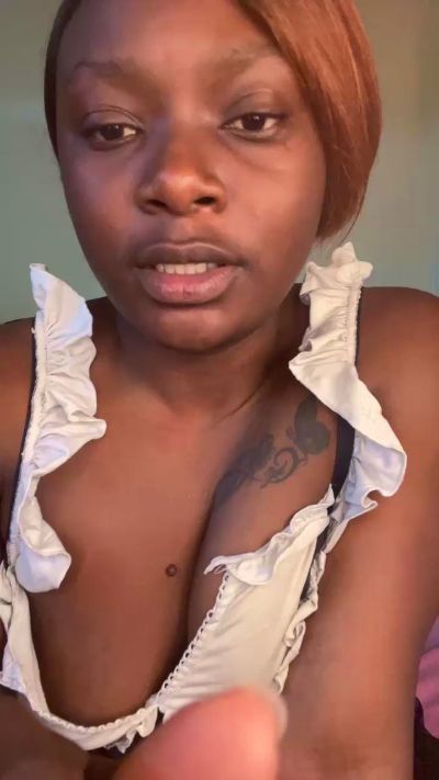 Africanbooty1 live cam on Cam4