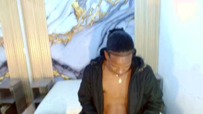 AfroWayuuu live cam on Cam4
