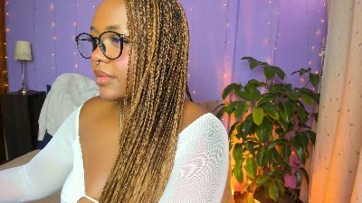 AfroditMar live cam on Cam4