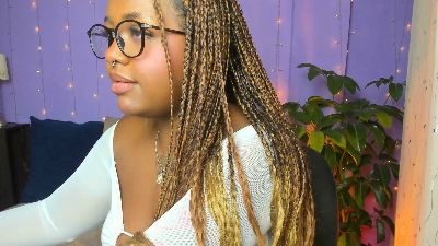 AfroditMar live cam on Cam4