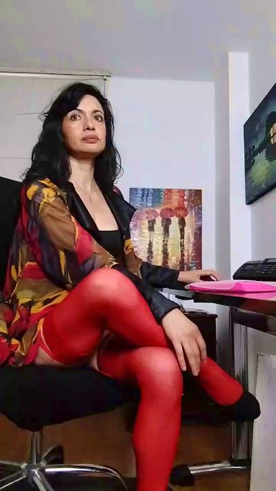 Afroditarggenis live cam on Cam4
