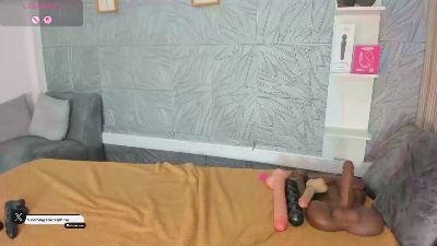 AgataDelphine live cam on Cam4