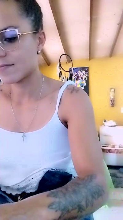 AgataHot1 live cam on Cam4