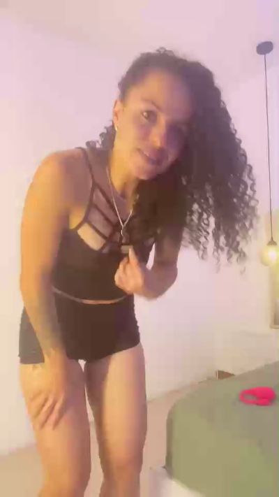 AgataHot1 live cam on Cam4