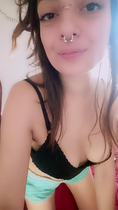 AgataInFabula live cam on Cam4