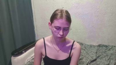 AgathaDanes live cam on Cam4