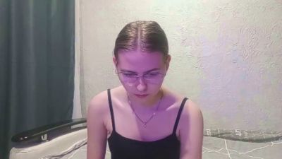 AgathaDanes live cam on Cam4
