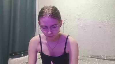 AgathaDanes live cam on Cam4