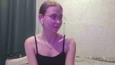 AgathaDanes live cam on Cam4