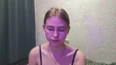 AgathaDanes live cam on Cam4