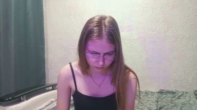 AgathaDanes live cam on Cam4