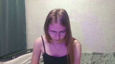 AgathaDanes live cam on Cam4