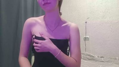 AgathaDanes live cam on Cam4