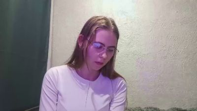 AgathaDanes live cam on Cam4