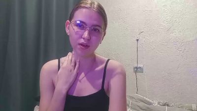 AgathaDanes live cam on Cam4