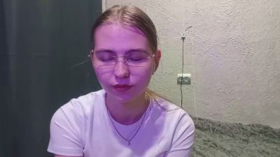 AgathaDanes live cam on Cam4