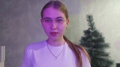 AgathaDanes live cam on Cam4