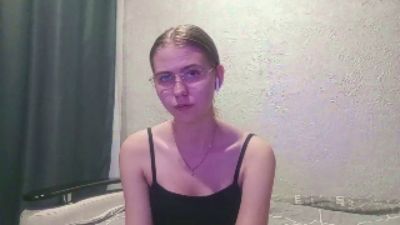 AgathaDanes live cam on Cam4