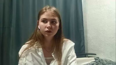 AgathaDanes live cam on Cam4