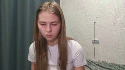 AgathaDanes live cam on Cam4