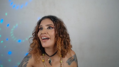 Agathatenebriss live cam on Cam4