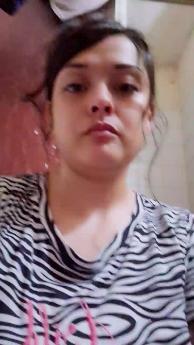 AglaeeBigass live cam on Cam4