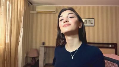 AgnusGraser live cam on Cam4