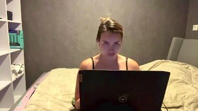 AgnusPater live cam on Cam4