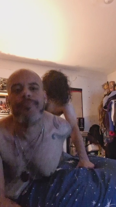 Agrandy1982 live cam on Cam4