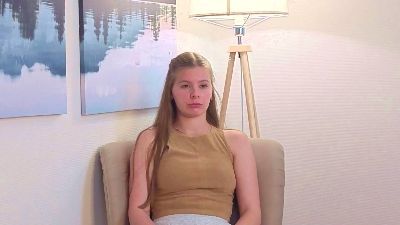 AidaYoakum live cam on Cam4