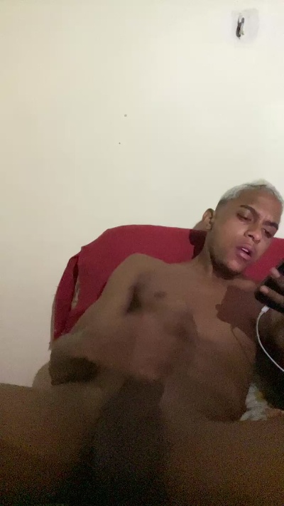 Aikenn live cam on Cam4