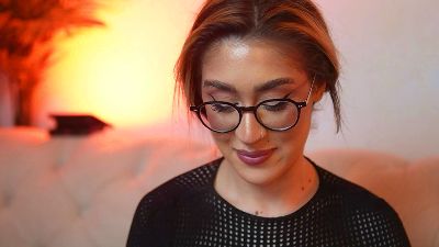 AileenKiss live cam on Cam4