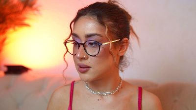 AileenKiss live cam on Cam4
