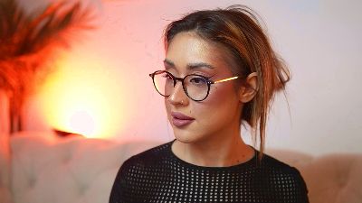AileenKiss live cam on Cam4