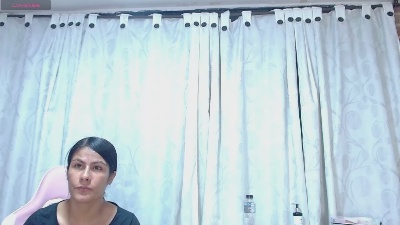 Ailyn_bk live cam on Cam4