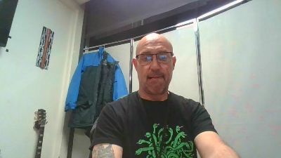 Aimechienne77 live cam on Cam4