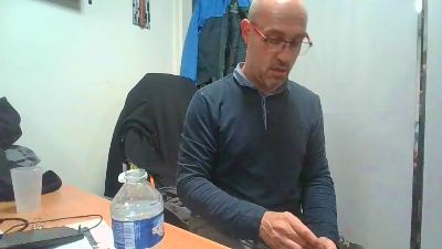 Aimechienne77 live cam on Cam4