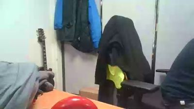 Aimechienne77 live cam on Cam4