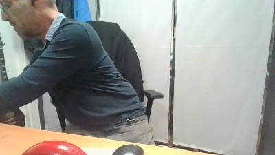 Aimechienne77 live cam on Cam4