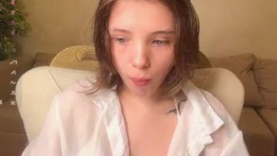 AimeeLach live cam on Cam4