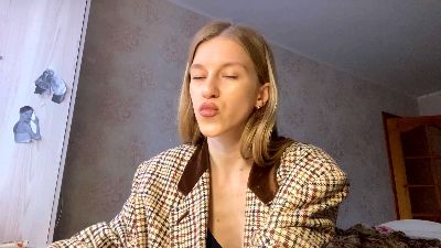 AimeeYamashita Cam4 cam model