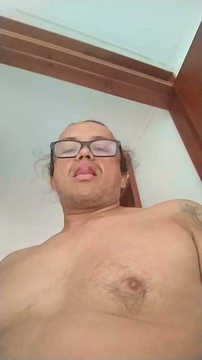 Airsarco787 Live Cam on Cam4 and RICams