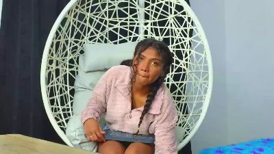 Aisha_glam webcam