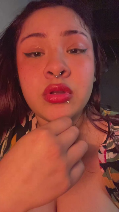 Aisuru live cam on Cam4