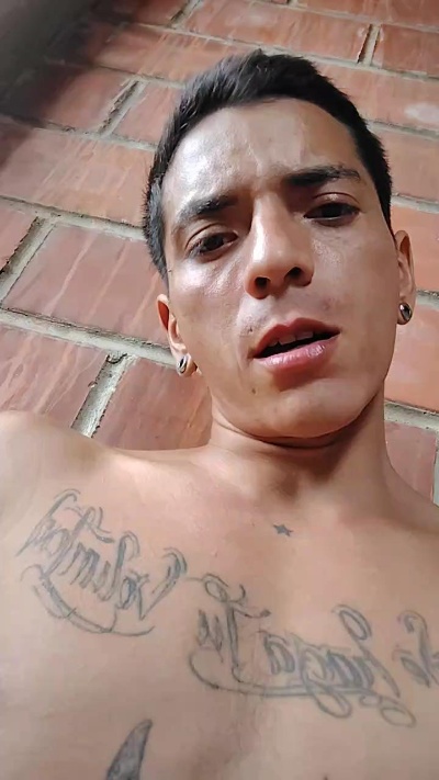 Ak47flexibles live cam on Cam4