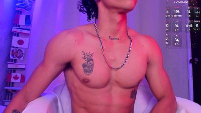 Akaza_ live cam on Cam4