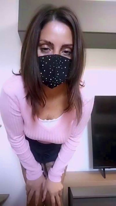 Akemy_room live cam on Cam4