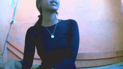 Akira_hikari live cam on Cam4